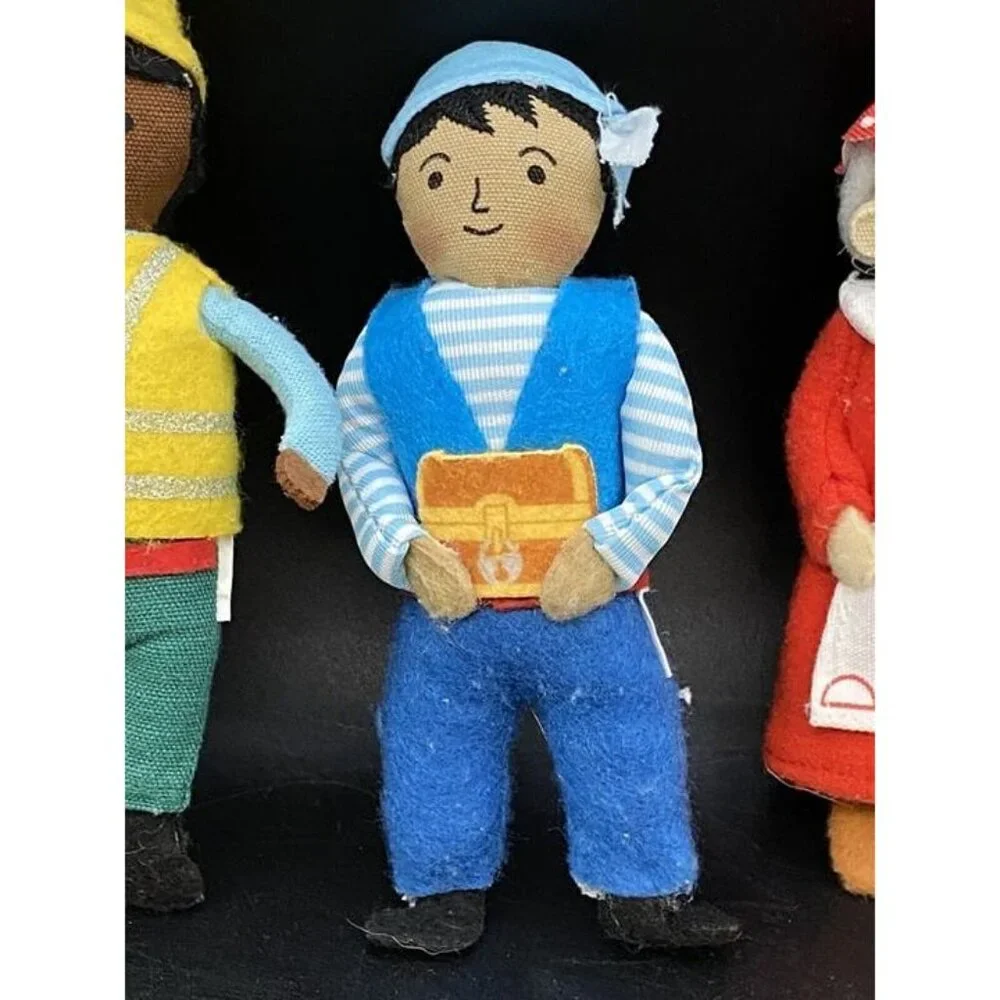 4 Target Wondershop Felt Goldilocks Bear Construction Worker Pirate Grandma